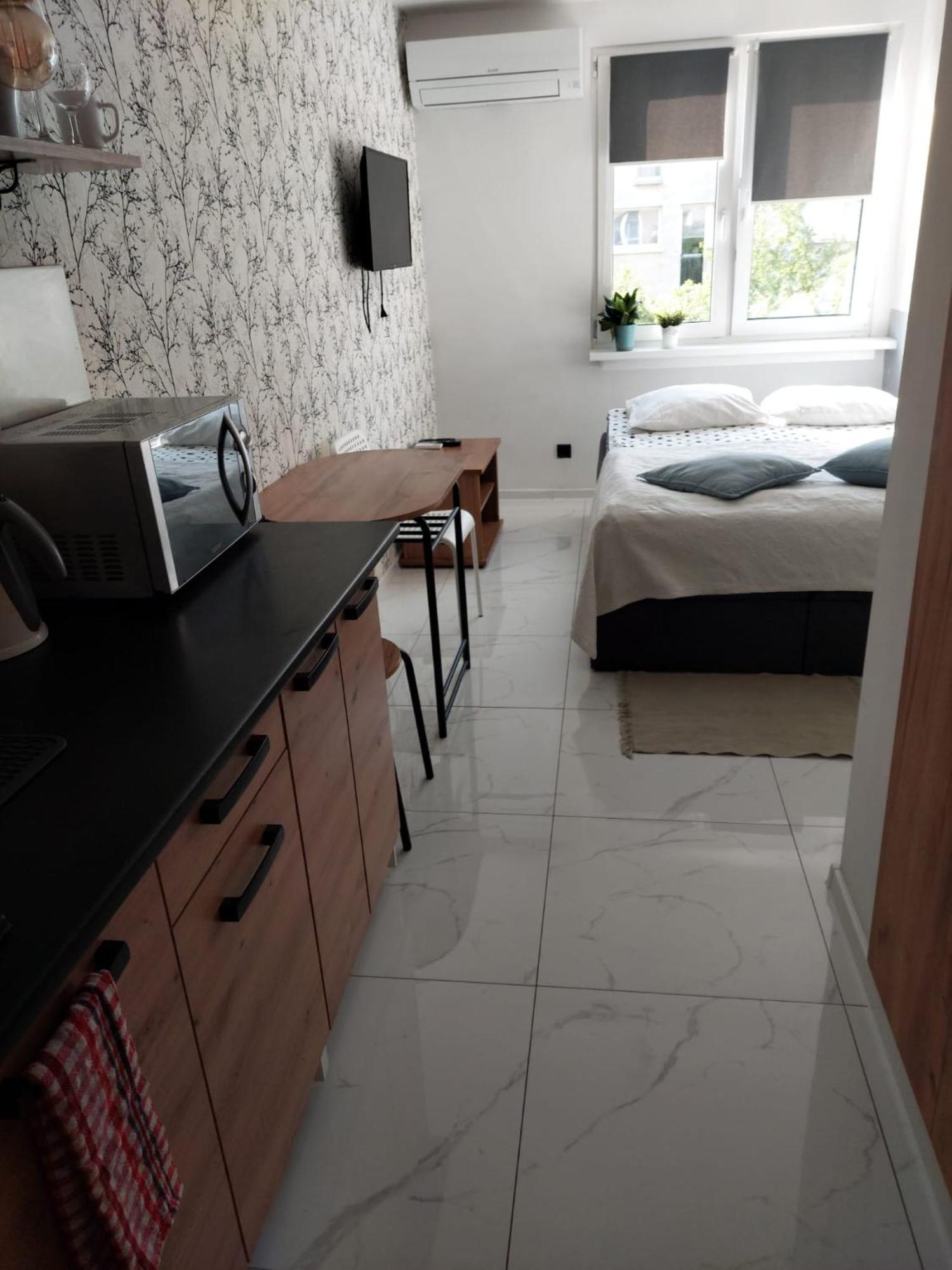 Nighthost Robotnicza 32 M248 Wroclaw Free Parking Apartment Exterior foto